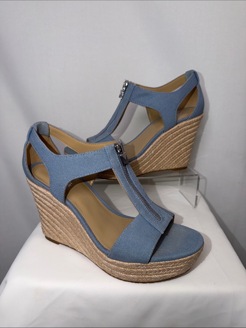 Michael Kors Berkley Mid Wedge Sandals in French Blue Canvas - Size 7.5